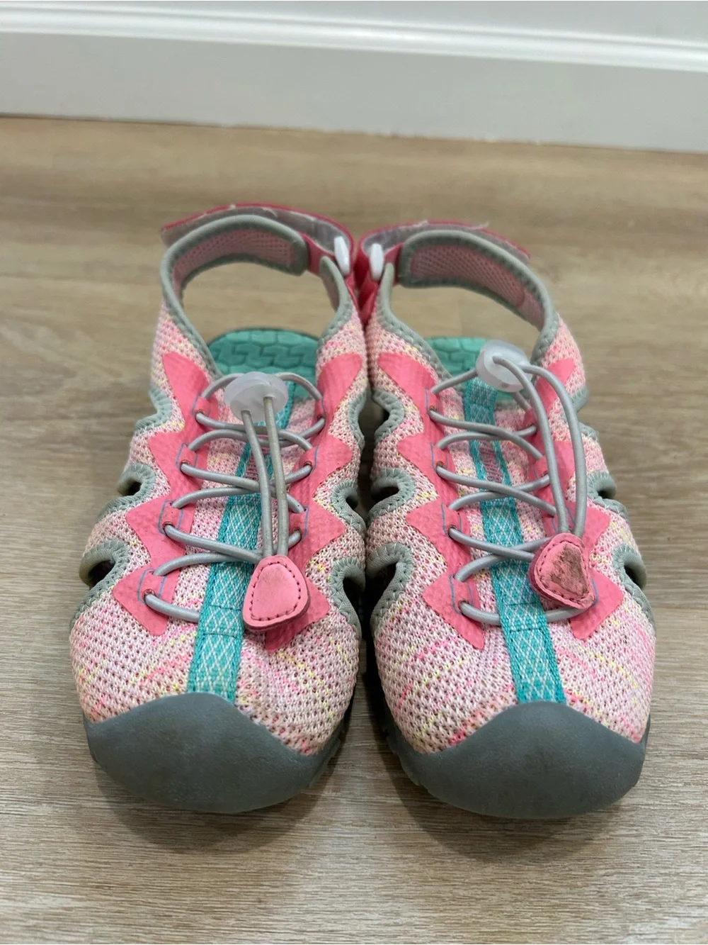 Northside Kids Pink & Teal Athletic Sandals size 3